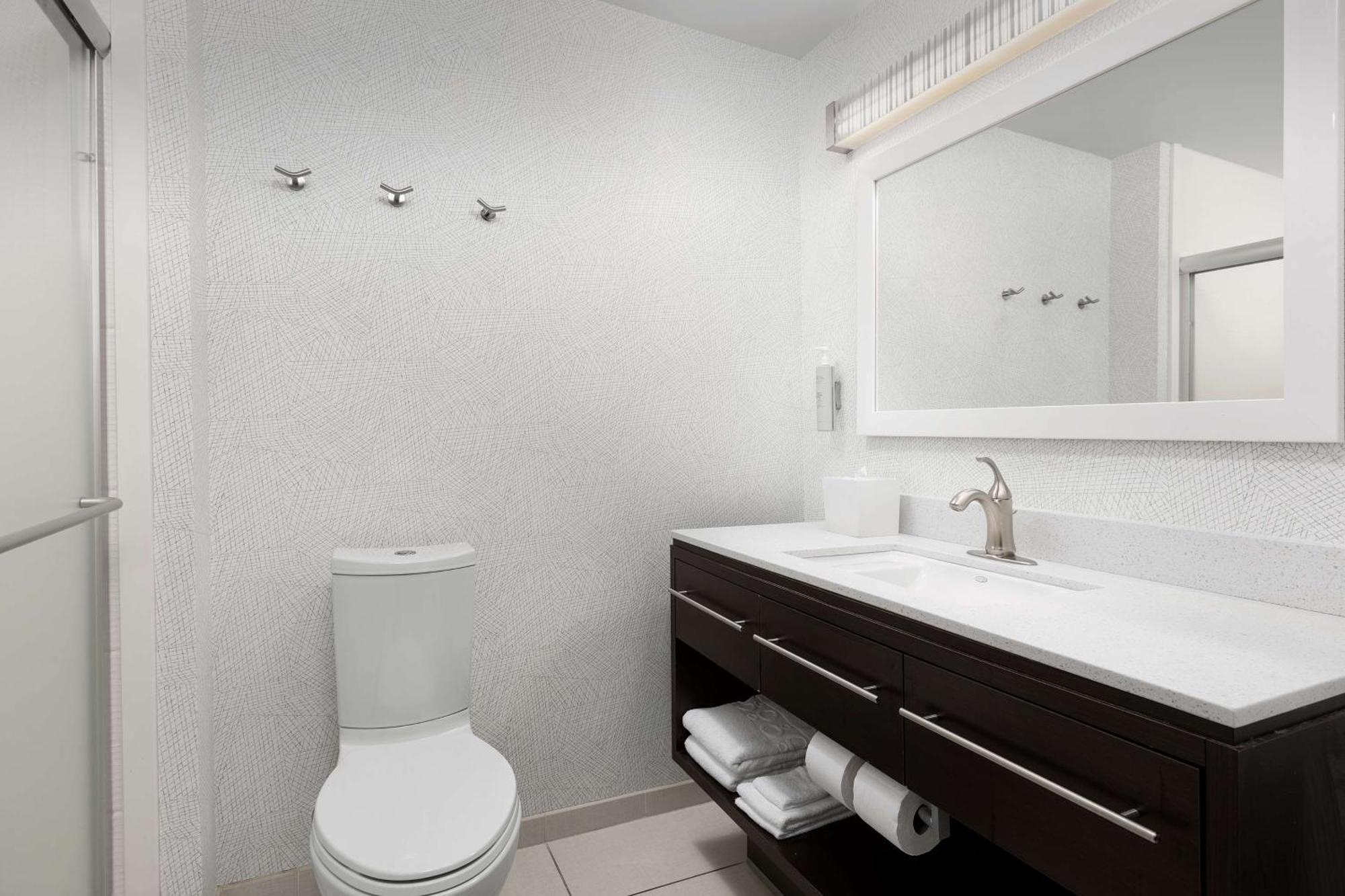 Home2 By Hilton West 3*